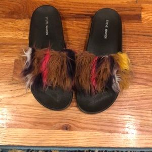 Size 10 Steve Madden multi color furry slides